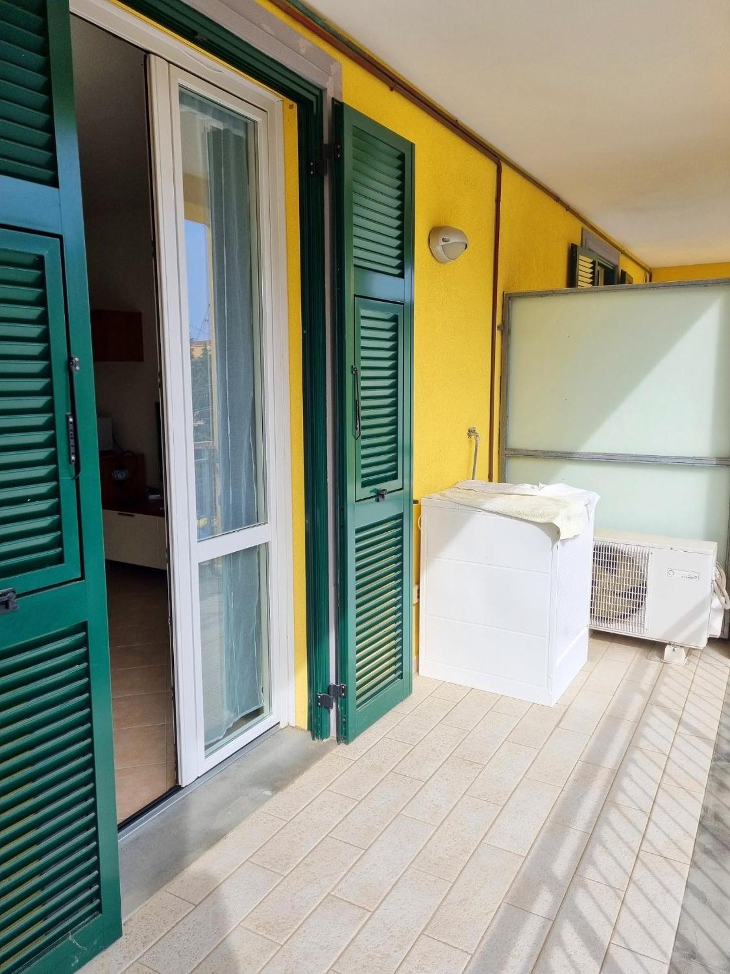 Sabrina Studio Apartment La Spezia Luaran gambar